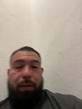 Snapshot of jr91esl chatting on 02/06/25, 06:29 jr91esl online show from 02/06/25, 06:29