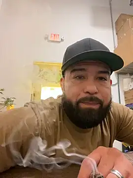 Snapshot of jr91esl chatting on 03/05/25, 06:01 jr91esl online show from 03/05/25, 06:01