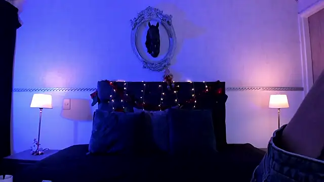 RomeroMoon online show from 12/05/24, 01:06