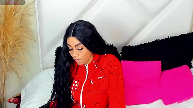 ScarlethNatasha online show from 10/26/25, 03:45