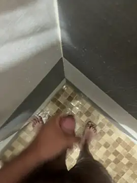 mylovetr1 online show from 02/15/26, 12:29