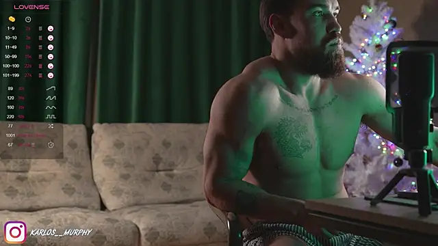 Snapshot of Karlos_Ripped_ chatting on 12/27/24, 10:34 Karlos Ripped online show from 12/27/24, 10:34