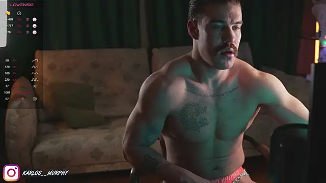 Snapshot of Karlos_Ripped_ chatting on 01/25/25, 09:47 Karlos Ripped online show from 01/25/25, 09:47