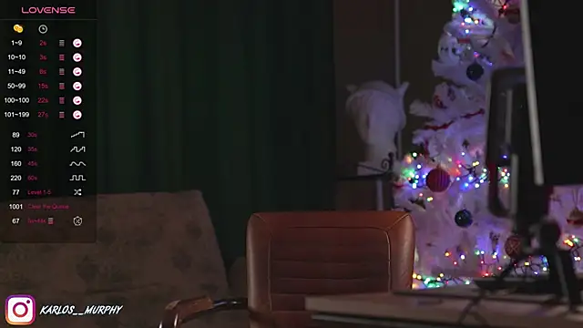 Snapshot of Karlos_Ripped_ chatting on 02/07/25, 09:26 Karlos Ripped online show from 02/07/25, 09:26