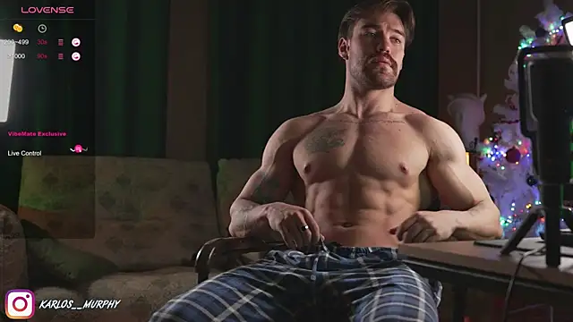 Snapshot of Karlos_Ripped_ chatting on 02/13/25, 01:05 Karlos Ripped online show from 02/13/25, 01:05