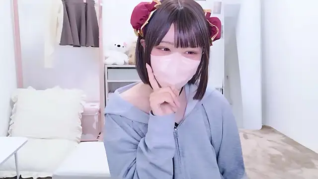 aki zzz online show from 12/05/25, 04:03