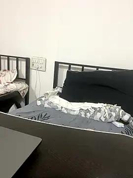  rocky  online show from 12/06/24, 05:22