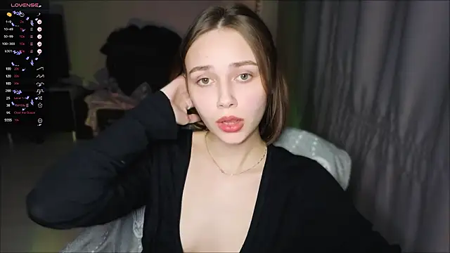 SweetLinaa online show from 03/05/26, 08:16