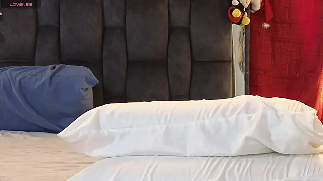 chloe vasquez710 online show from 02/23/25, 09:05