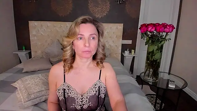 AllisonWilliams online show from 01/17/26, 04:33