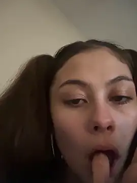 Sarinathebaddest online show from 10/24/25, 03:19
