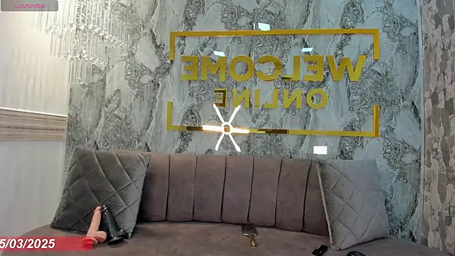 Snapshot of Charlie_Doll chatting on 03/05/25, 05:29 Charlie Doll online show from 03/05/25, 05:29