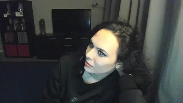 MollyCheiz online show from 01/27/25, 11:22