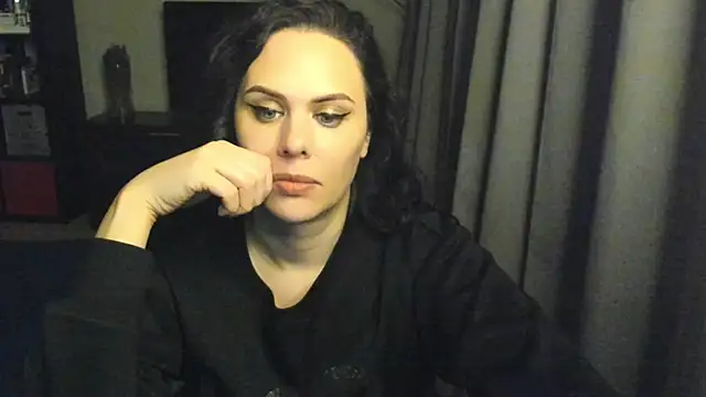 MollyCheiz online show from 01/28/25, 02:53