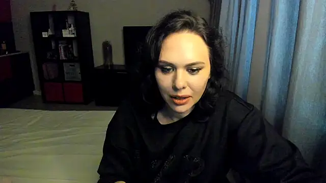 MollyCheiz online show from 02/19/25, 02:34