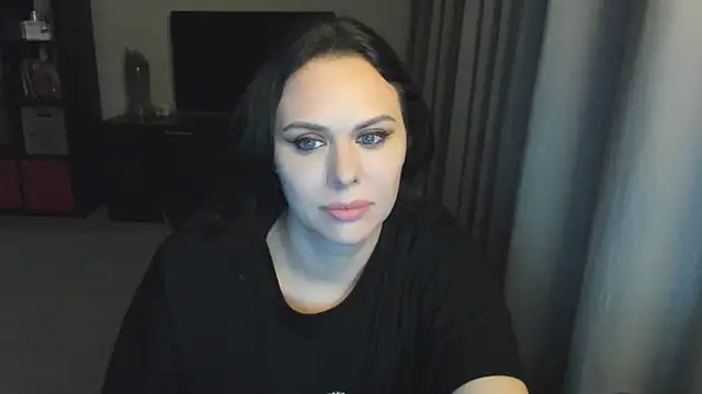 MollyCheiz online show from 09/17/25, 10:11