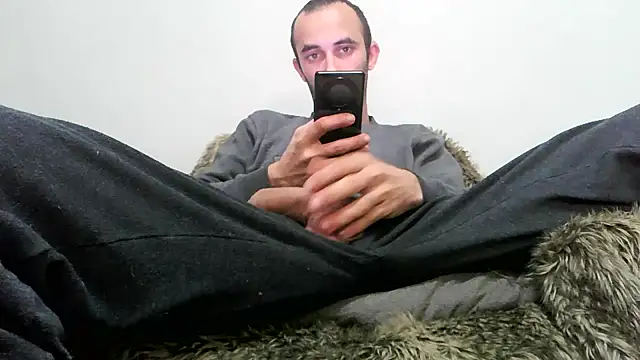 kisandgioni online show from 01/23/25, 08:25