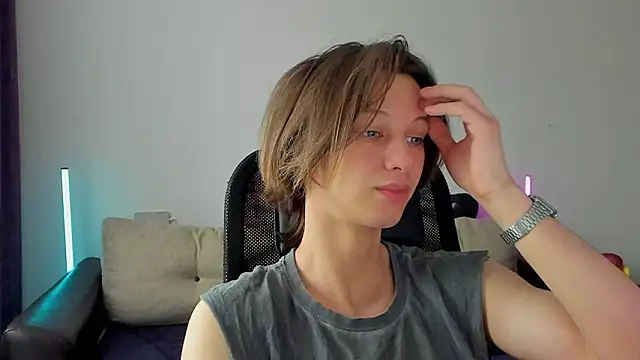 Ostin meow online show from 03/08/26, 09:24