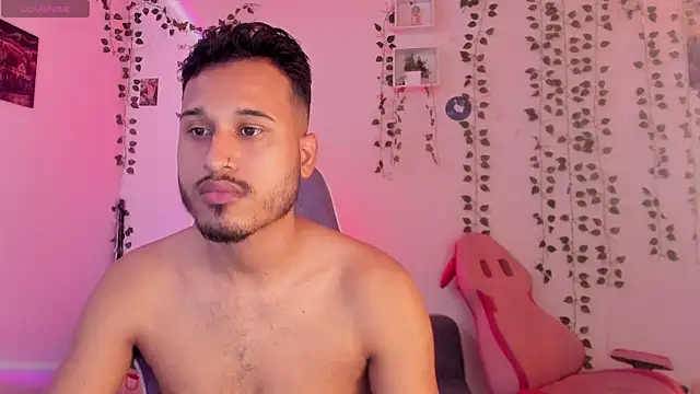 Raf brunette online show from 12/11/24, 02:44