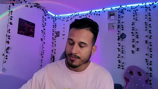 Raf brunette online show from 12/24/24, 01:17