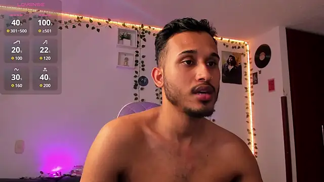 Raf brunette online show from 02/23/25, 11:11