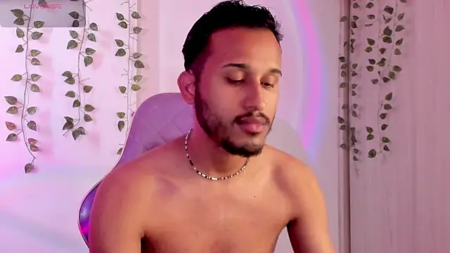 Raf brunette online show from 09/26/25, 11:03