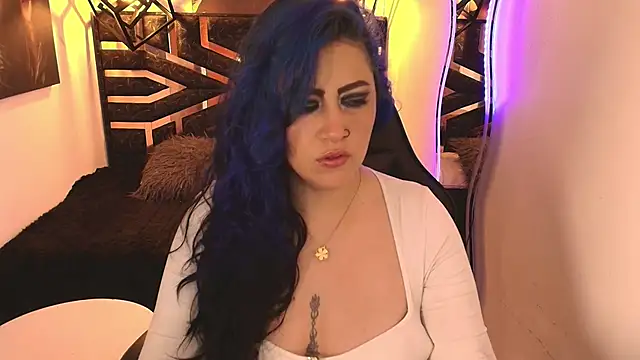 Snapshot of scarleth_blue chatting on 06/11/26, 03:04 scarleth blue online show from 06/11/26, 03:04