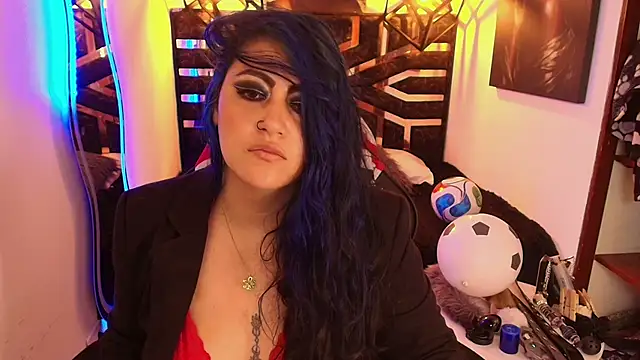 Snapshot of scarleth_blue chatting on 06/19/26, 09:24 scarleth blue online show from 06/19/26, 09:24