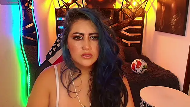 Snapshot of scarleth_blue chatting on 07/17/26, 03:13 scarleth blue online show from 07/17/26, 03:13