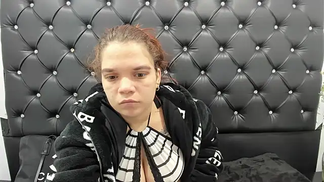 MelanyCarter18 online show from 10/15/25, 02:28