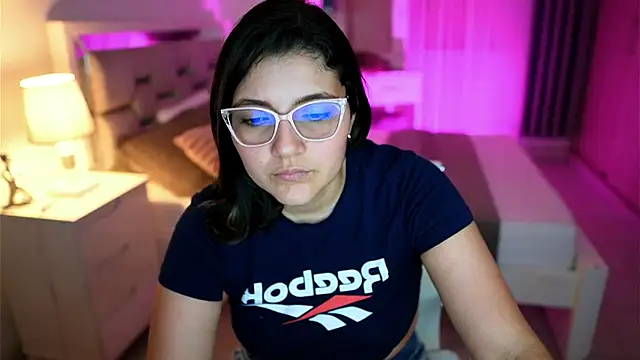 Camilaa bueno online show from 03/11/25, 01:37