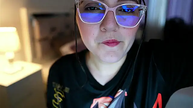 Camilaa bueno online show from 02/21/26, 10:33