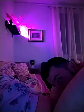 Snapshot of Coppia_sicula chatting on 10/17/25, 10:45 Coppia sicula online show from 10/17/25, 10:45