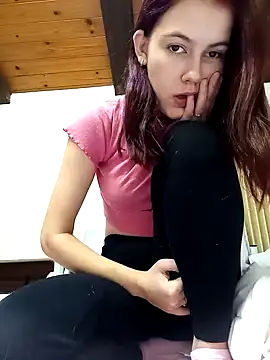 ella grays online show from 12/19/24, 12:12