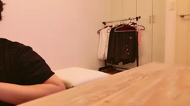 undo-busoku69 online show from 09/11/25, 04:07