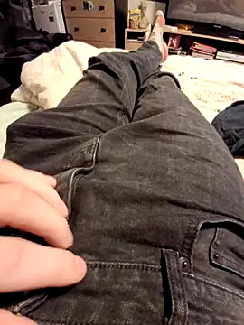 stev3w online show from 02/24/25, 04:04