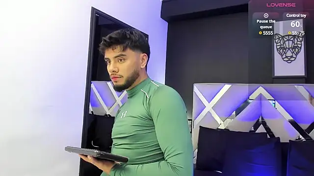 Tommidubois online show from 01/09/25, 03:04