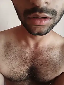 Vignesh3246 online show from 07/16/26, 10:43