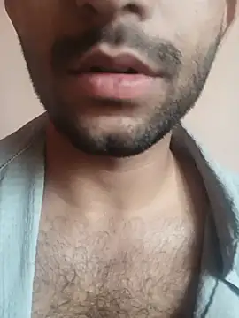Vignesh3246 online show from 07/17/26, 10:55