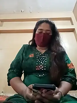 Magical Girl- online show from 01/27/25, 06:52