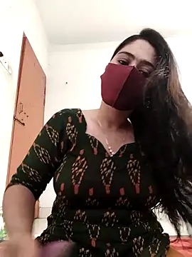 Magical Girl- online show from 03/06/26, 04:09