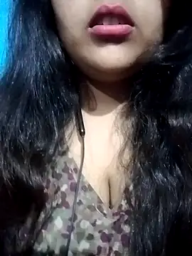 Love-Veronica online show from 02/20/26, 12:27