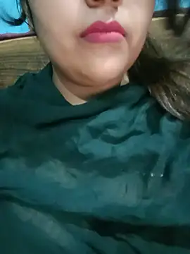 Snapshot of Love-Veronica chatting on 07/16/26, 01:28 Love-Veronica online show from 07/16/26, 01:28