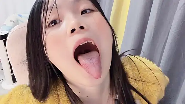 Lena-yyds online show from 01/06/26, 05:33