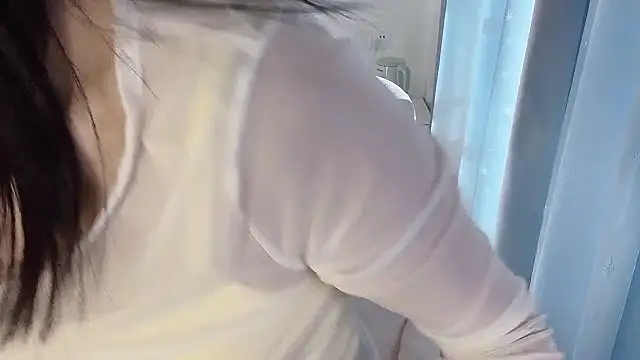 Lena-yyds online show from 01/14/26, 07:36