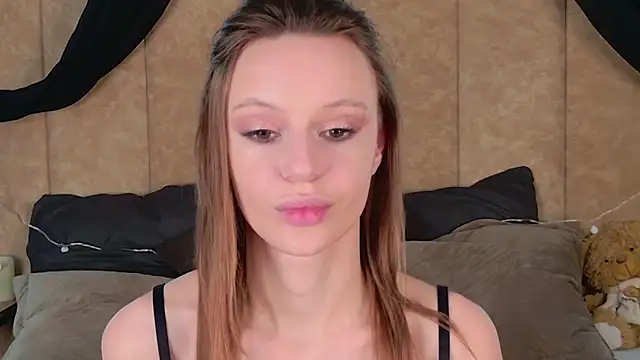 Snapshot of RebeccaMartons chatting on 01/22/25, 12:27 RebeccaMartons online show from 01/22/25, 12:27