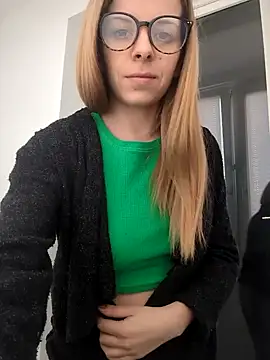 Snapshot of TerrasWildlife chatting on 02/17/25, 03:53 TerrasWildlife online show from 02/17/25, 03:53