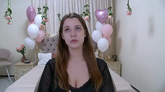 AgataAisitt online show from 02/18/25, 12:04