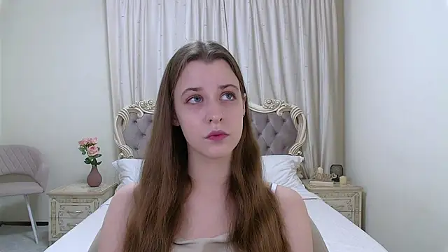 AgataAisitt online show from 09/25/25, 05:27