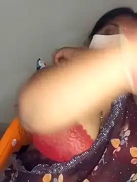 Sexy Radhikaa online show from 03/10/25, 07:07